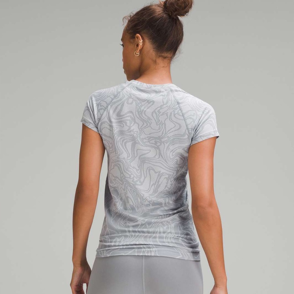 Lululemon Swiftly Tech Short-Sleeve Shirt 2.0